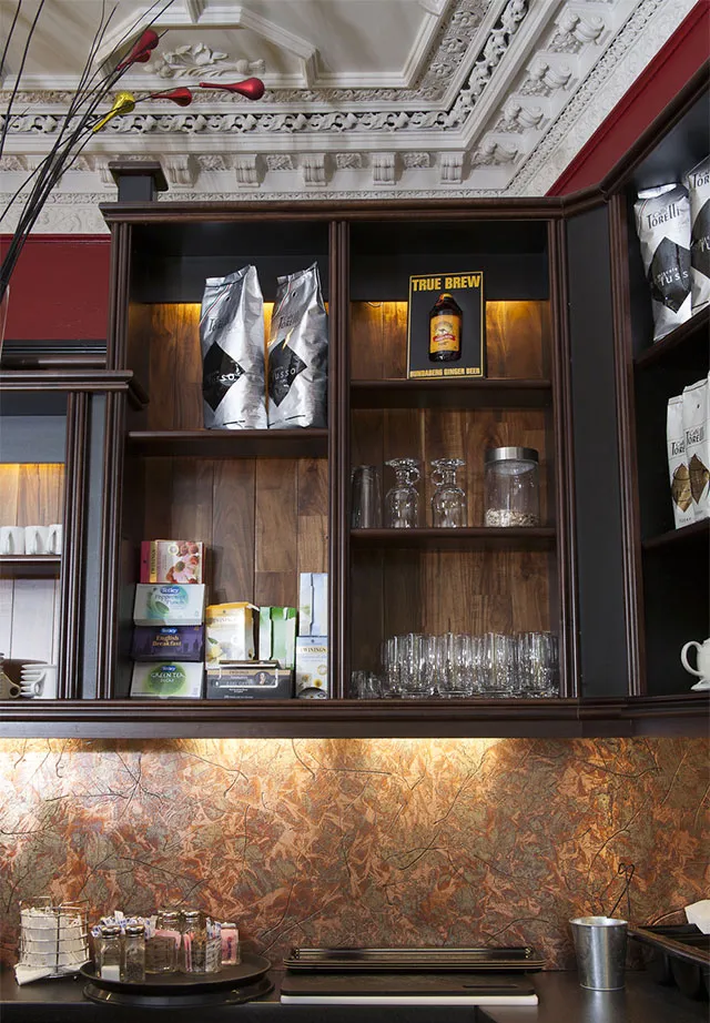 Bespoke Shop fit-out display unit