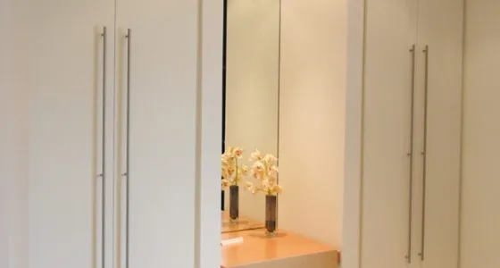 Bespoke bedroom wardrobe and dresser