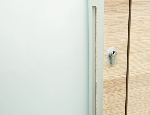 Bespoke veneer front door
